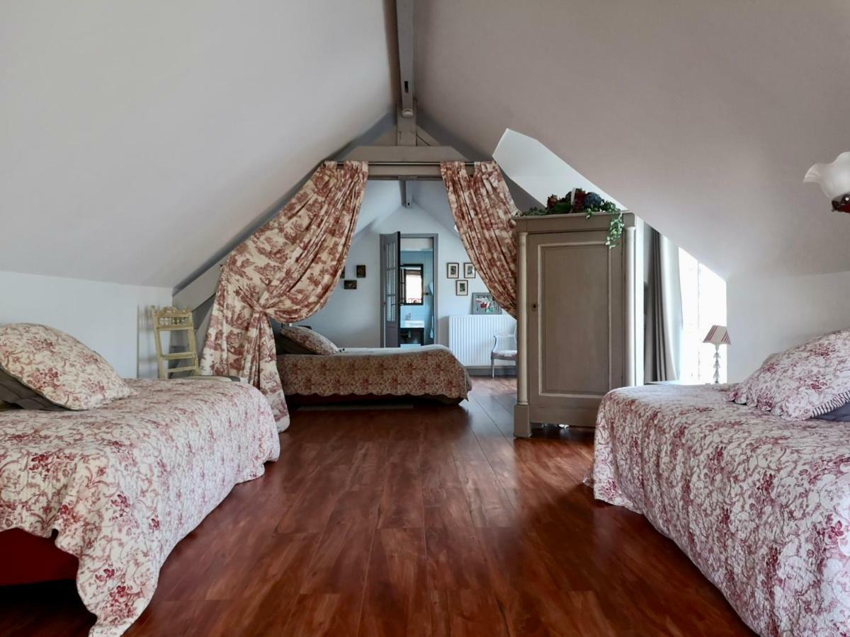 Le Domaine Des Pres Du Hom Bed and Breakfast Bézu-Saint-Éloi Εξωτερικό φωτογραφία
